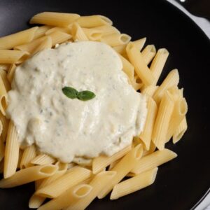 Penne com Molho de Gorgonzola